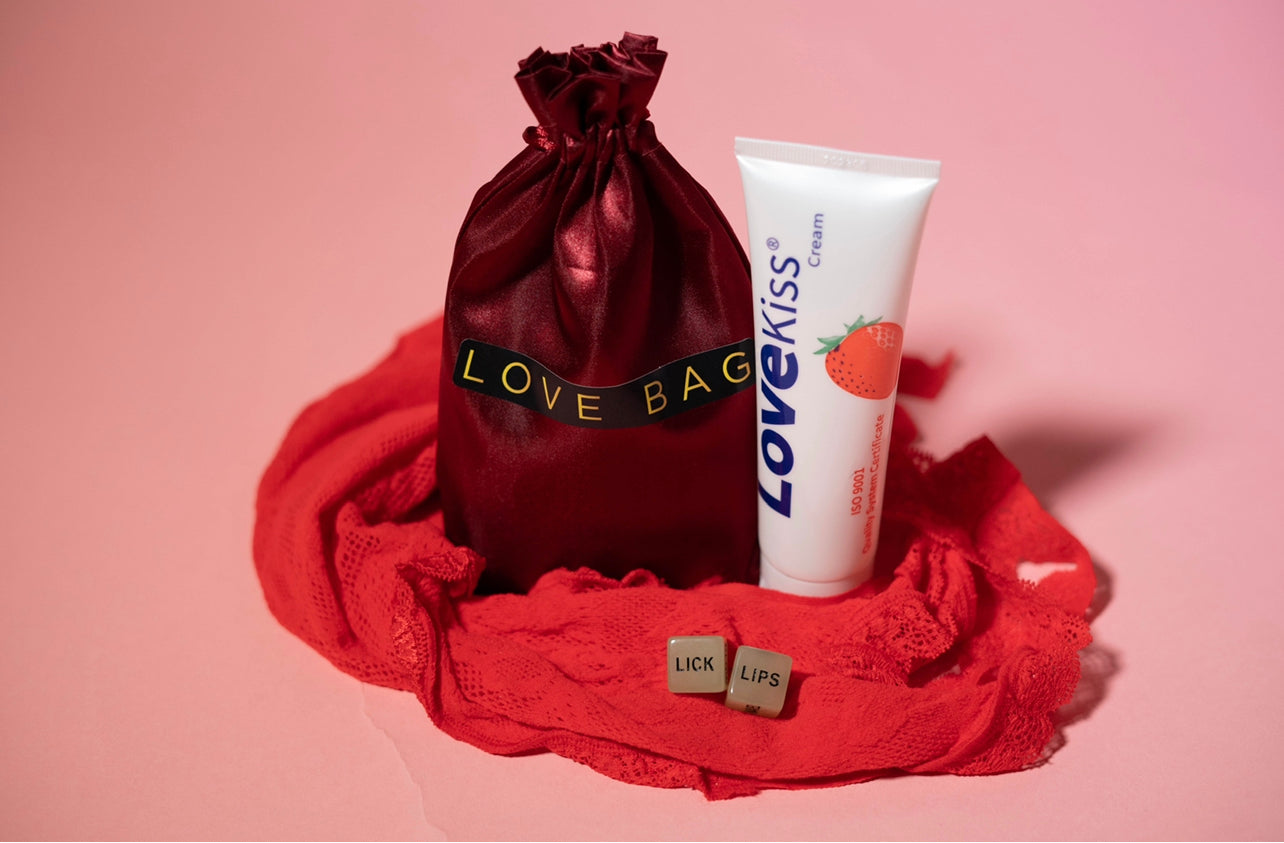 Astraea Model Love Bag